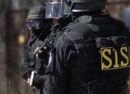 sis-260x188.jpg