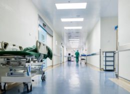 news-category-mai-multe-persoane-au-ajuns-la-spital-dupa-masa-de-revelion-260x188.jpg