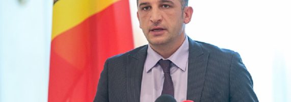 vlad-turcanu-1-571x200.jpg