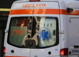 ambulance_romania_-_photo_cateyeperspective_-_dreamstime.com_-scaled-260x188.jpg