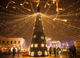Targul-de-Craciun-Oradea-2018-260x188.jpg