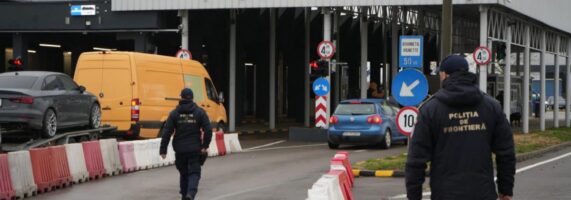 traficul-prin-punctele-de-trecere-a-frontierei-din-romania-ar-putea-fi-afectat-luni-aplicatia-e-tarifare-va-fi-intrerupta-temporar-1049592-571x200.jpg