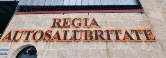 Regia-Autosalubritate-900x505-1-571x200.png