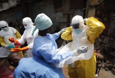 ebola-tw2-370x251.jpg