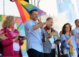 varsovia-gay-tw-260x188.jpg