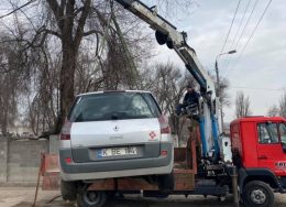 a-inceput-operatiunea-de-evacuare-a-masinilor-abandonate-din-chisinau-146374-260x188.jpg