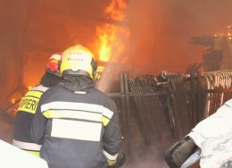 incendiu-pompieri-1-900x505-1-260x188.jpg