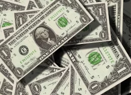dollars-499481_1280_0687f71e00-260x188.webp